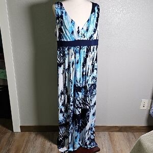 Ronni Nicole Blue and White Abstract Patterned Stretchy Maxi Dress Size 14
